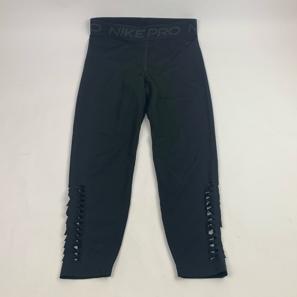 Nike Pro Black Stretch Leggings Size Large Logo waist band Designed Bottoms